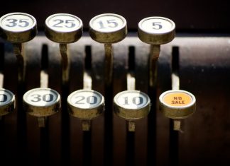 Serviços, Taxas, Pacotes, Contas Grátis, Gerentes… Veja um Guia Completo de como se comportar com o seu banco!
