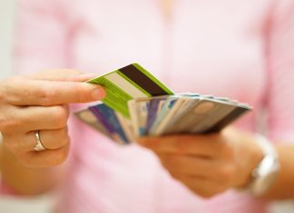 Você tem contas abertas em vários bancos? Será que isso é bom?