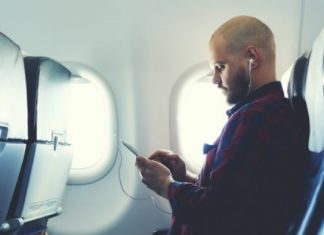 10 dicas para fazer uma boa viagem de avião na classe econômica