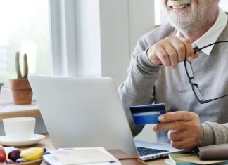 Conheça os cuidados ao usar o débito automático