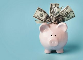 SPC Brasil ensina como economizar dinheiro no dia a dia