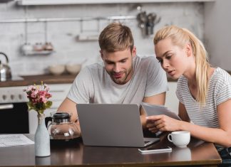 Veja 5 regras para economizar dinheiro neste ano regras para economizar dinheiro