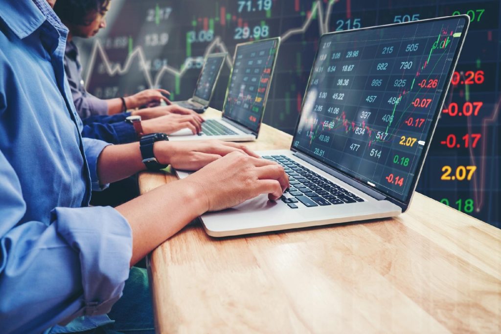 Aprenda como não perder dinheiro em ações com 5 dicas infalíveis