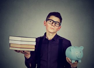 Use essas 5 dicas para não ficar com dívidas durante a faculdade dívidas durante a faculdade